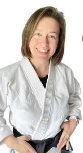 Females should learn karate - Self defence with Seiwa Kai Tableview